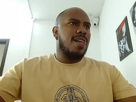 Alessandro Hamed online show from April 4, 1:41 pm