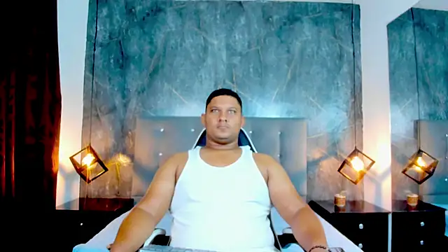 Liam Carters online show from March 27, 1:01 pm