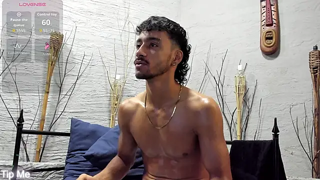 alexis stonne online show from April 25, 2:47 pm