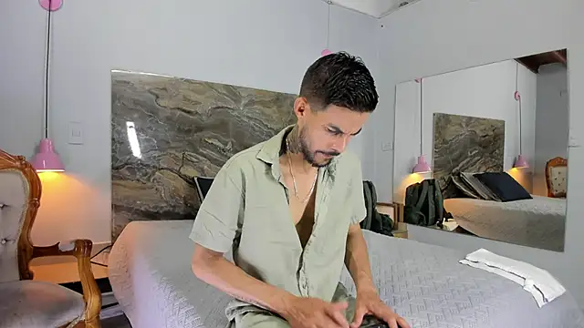 Leo Vesper online show from April 5, 12:12 pm