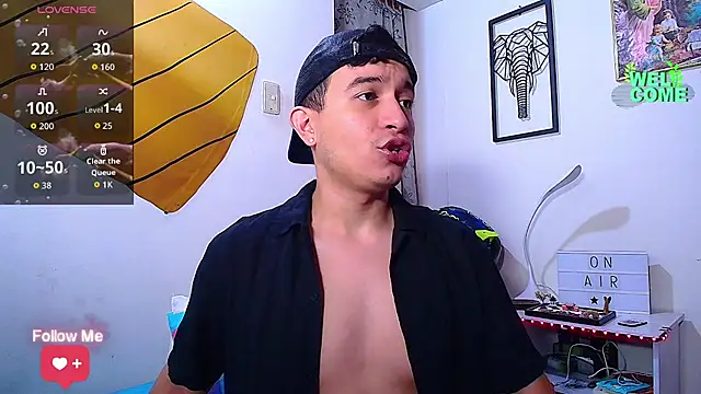 Max Parkerr online show from April 5, 3:52 pm