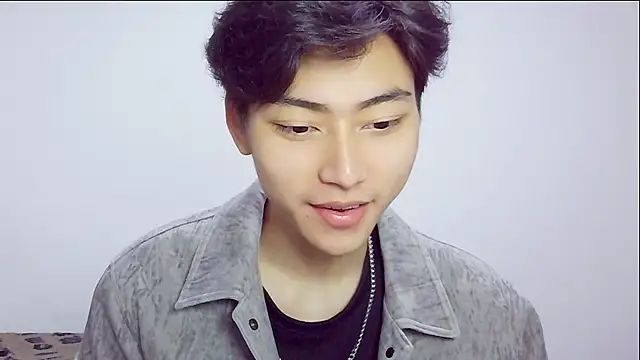 XX-XIUXIU online show from April 5, 2:57 pm