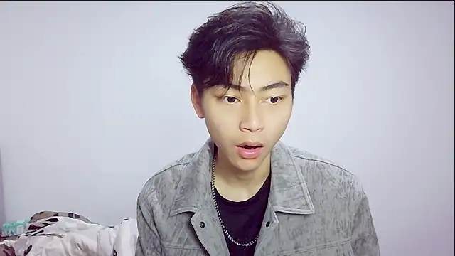 XX-XIUXIU online show from April 3, 2:36 pm