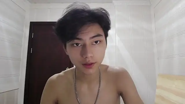 XX-XIUXIU online show from April 27, 12:57 pm