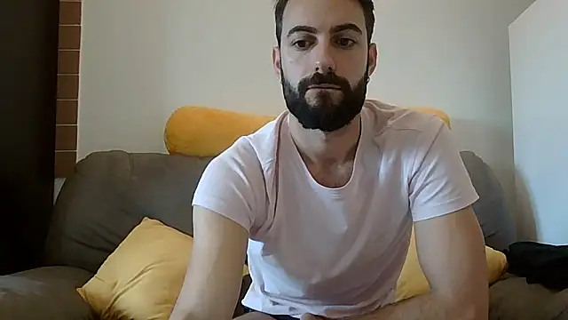 AmicisegretiITA online show from April 13, 6:36 am