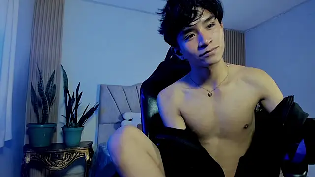 cococumps online show from April 1, 12:40 pm