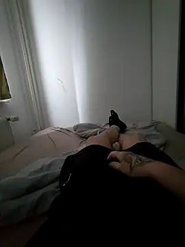 OssiBigCum online show from March 30, 9:32 am