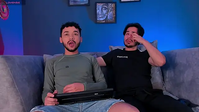 ReubenandScott online show from April 22, 10:53 am