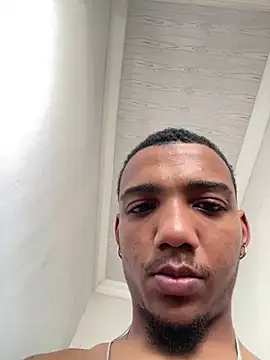 brownhammer03 online show from March 19, 12:08 pm