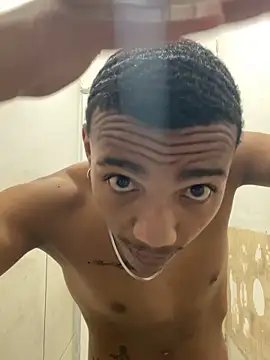 brownhammer03 online show from March 30, 7:48 pm