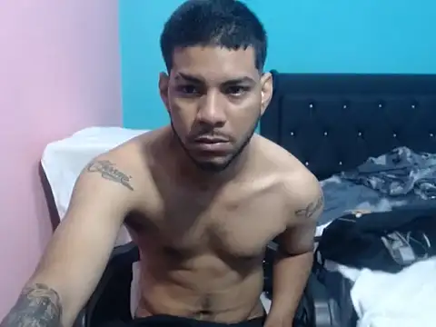 millerthh online show from April 5, 10:06 pm