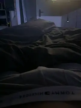 zoladj online show from April 27, 10:37 pm