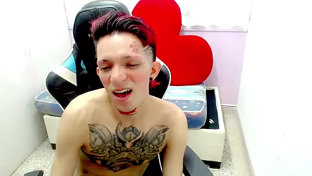 Hot Gaara  online show from April 28, 3:55 am