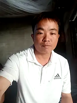 boy-pho- online show from March 31, 3:19 am