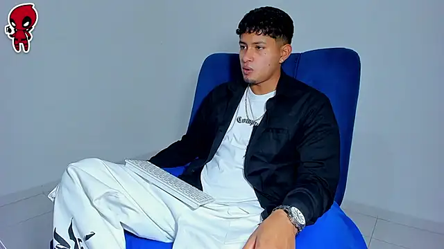 Thiago snoop online show from April 28, 1:00 am