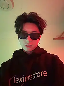 kissbaby-111 online show from March 21, 6:01 pm