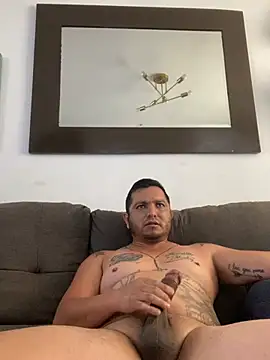 HOTB0Y18 online show from March 28, 9:59 pm