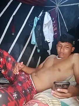 ADES 23CM online show from April 8, 5:19 am