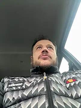 big-cock33a online show from April 1, 9:22 am