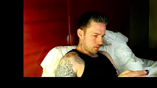 SkylarrGrey online show from April 7, 10:04 am