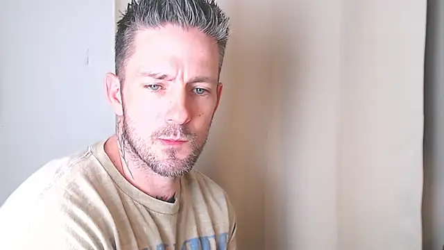 SkylarrGrey online show from March 26, 6:28 am