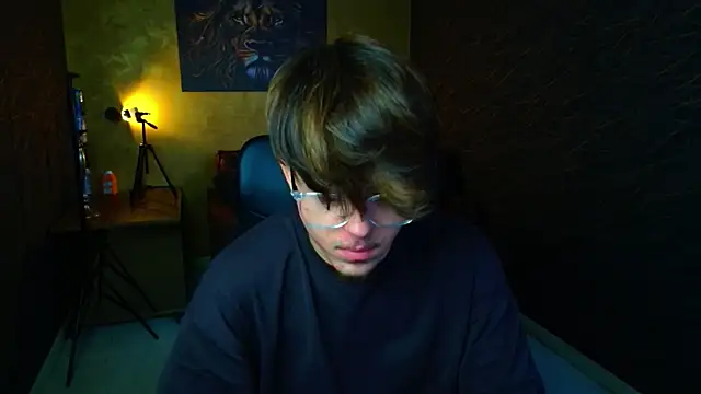 BodhiHayes online show from April 5, 5:04 am