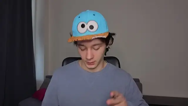 KevinStrike online show from April 7, 1:33 pm