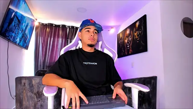 victor ospina online show from March 31, 12:40 pm