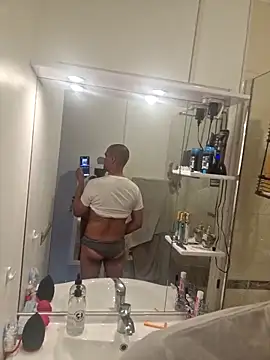 Justfunfree online show from April 20, 2:19 pm