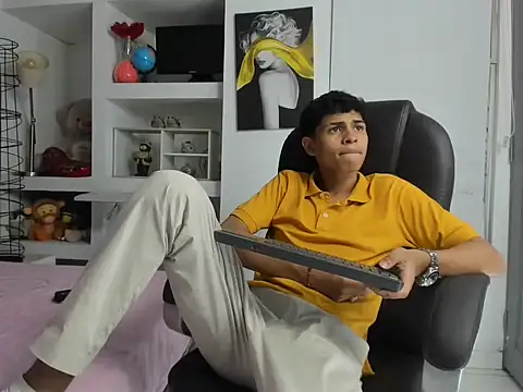 Nico Viper  online show from March 26, 8:13 pm