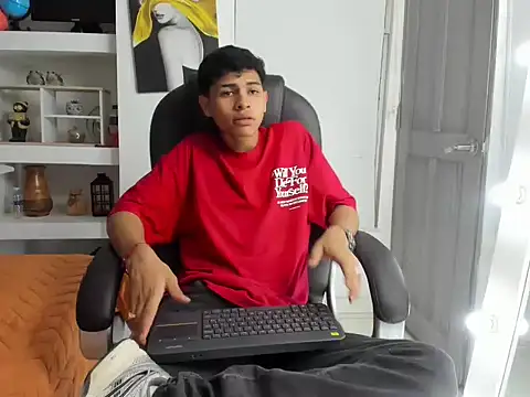 Nico Viper  online show from March 27, 7:26 pm