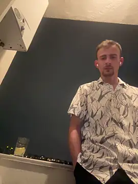 globalfucker34 online show from April 3, 11:01 pm