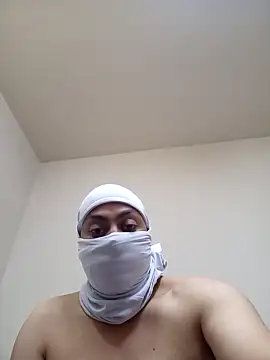 trkk9715 online show from March 26, 8:46 pm