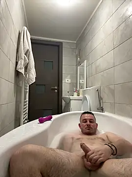 katalyn1996 online show from April 2, 8:38 pm