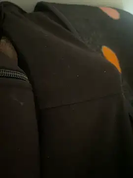 yassineamri online show from April 2, 1:52 pm