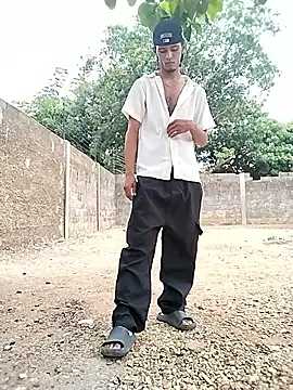 spittermasterpig1 online show from April 3, 3:09 pm