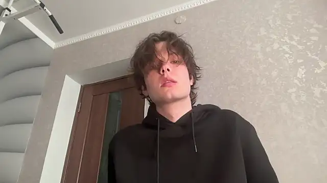 tomasdickpick online show from April 21, 7:25 am