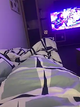 euerpaar292 online show from March 27, 8:10 pm