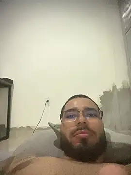 euevcnacama online show from March 31, 10:44 pm