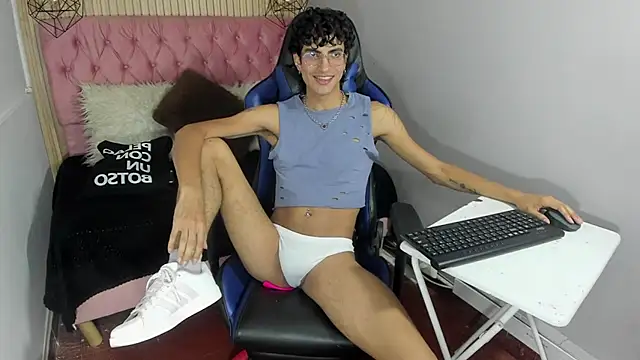 AxelRush online show from March 26, 7:18 pm