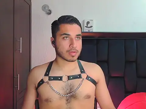 Philip Reid  online show from April 9, 5:27 am