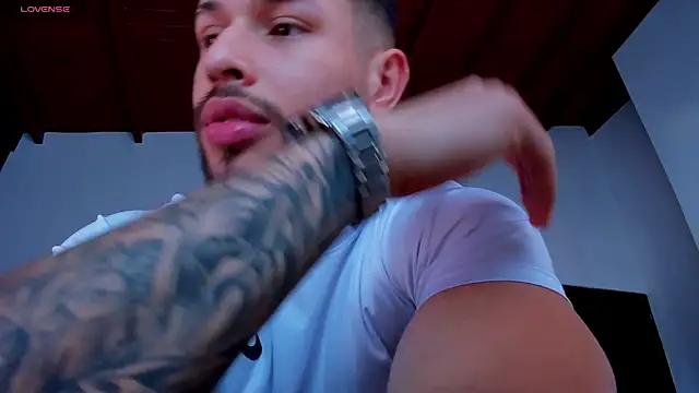 Santos ramirez1 online show from April 9, 2:23 pm