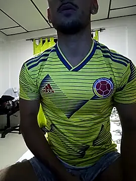 theparce juli online show from March 29, 4:23 am