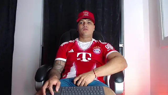 Pedro x777 online show from April 22, 3:35 am