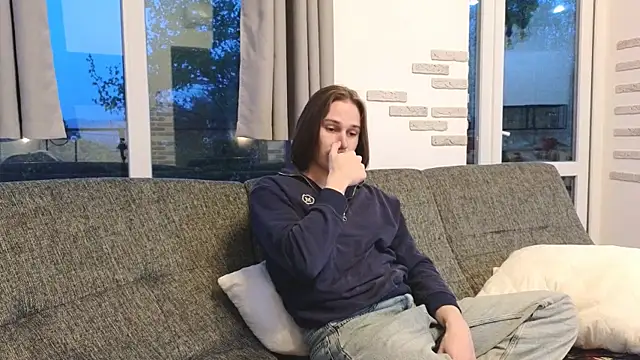 Marcus Finerty online show from April 22, 4:01 pm