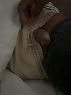 Kadenj92 online show from April 11, 7:56 am