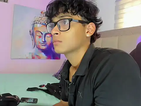 mathias oberlin online show from April 8, 7:44 pm