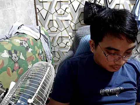 young pinoy online show from March 23, 4:24 pm