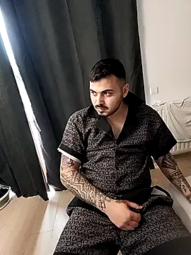 I amAhille online show from April 3, 3:42 pm