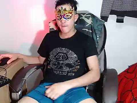 SexyboyHot2000 online show from April 19, 9:50 pm